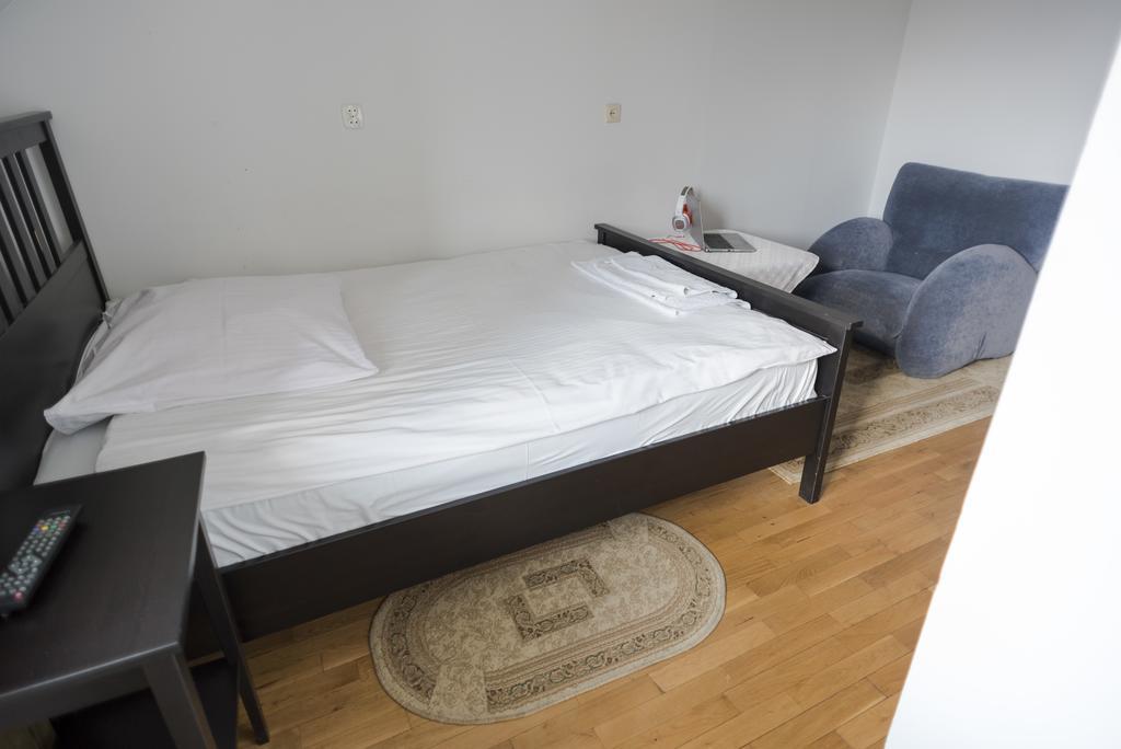 Gosciniec Exclusive Apartment Варшава Екстериор снимка