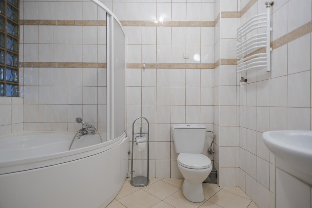 Gosciniec Exclusive Apartment Варшава Екстериор снимка