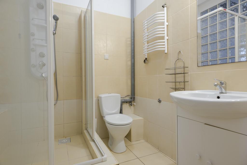 Gosciniec Exclusive Apartment Варшава Екстериор снимка