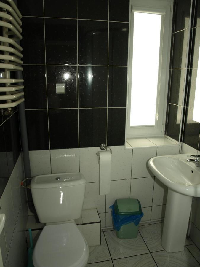 Gosciniec Exclusive Apartment Варшава Екстериор снимка