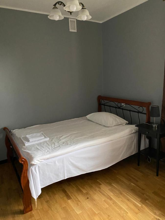 Gosciniec Exclusive Apartment Варшава Екстериор снимка