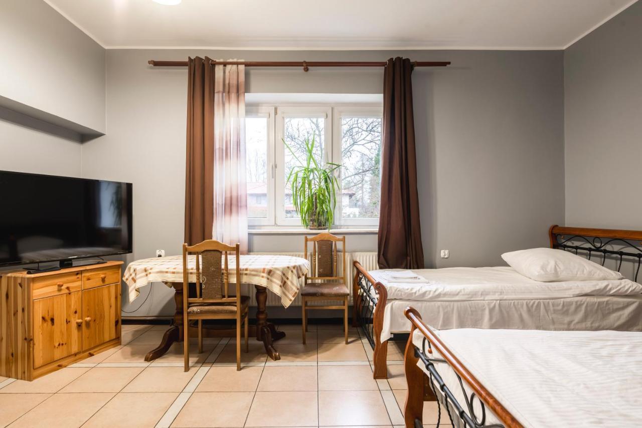Gosciniec Exclusive Apartment Варшава Екстериор снимка