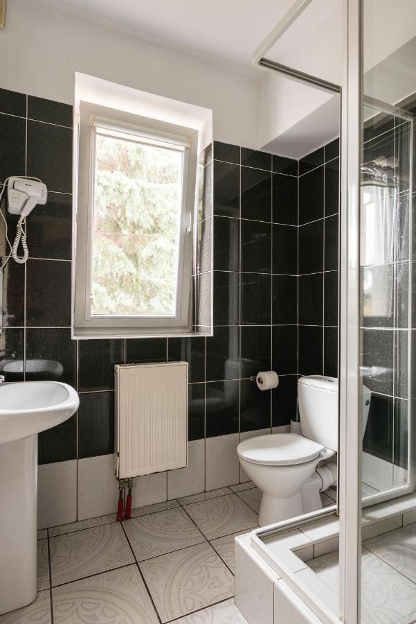 Gosciniec Exclusive Apartment Варшава Екстериор снимка